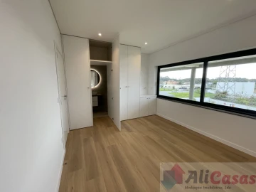 Apartamento T1 para Venda em Esmoriz