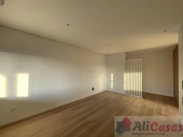 Apartamento T1 para Venda em Esmoriz