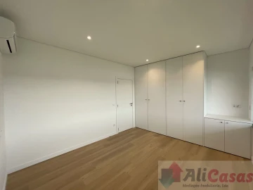 Apartamento T1 para Venda em Esmoriz