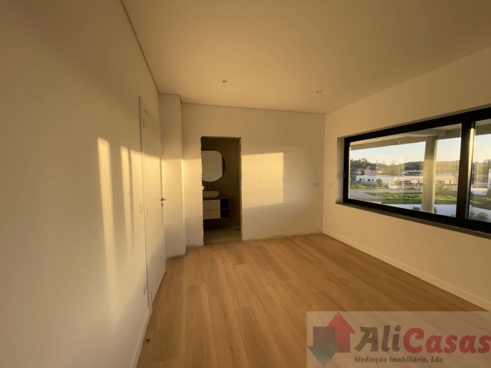 Apartamento T1 para Venda em Esmoriz Foto 17