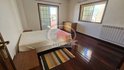 Moradia T4 para Venda em Águeda e Borralha