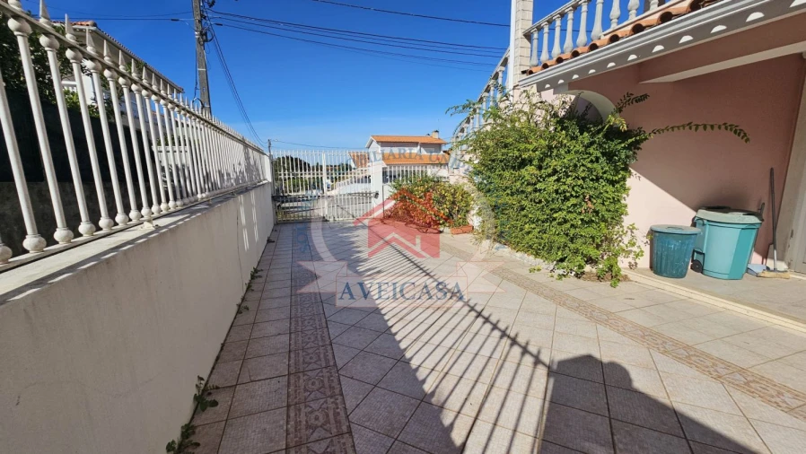 Moradia T4 para Venda em Águeda e Borralha Foto 6