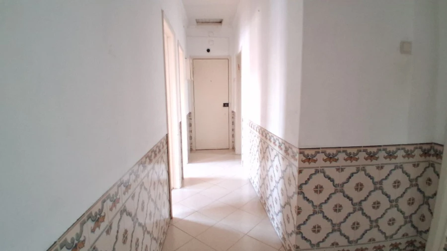 Apartamento T2 para Venda em São João Baptista Foto 6