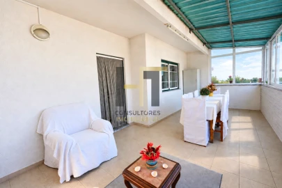 Apartamento T3 para Venda em Castêlo da Maia