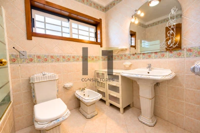 Apartamento T3 para Venda em Castêlo da Maia