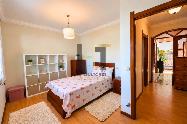 Apartamento T3 para Venda em Castêlo da Maia Foto 13