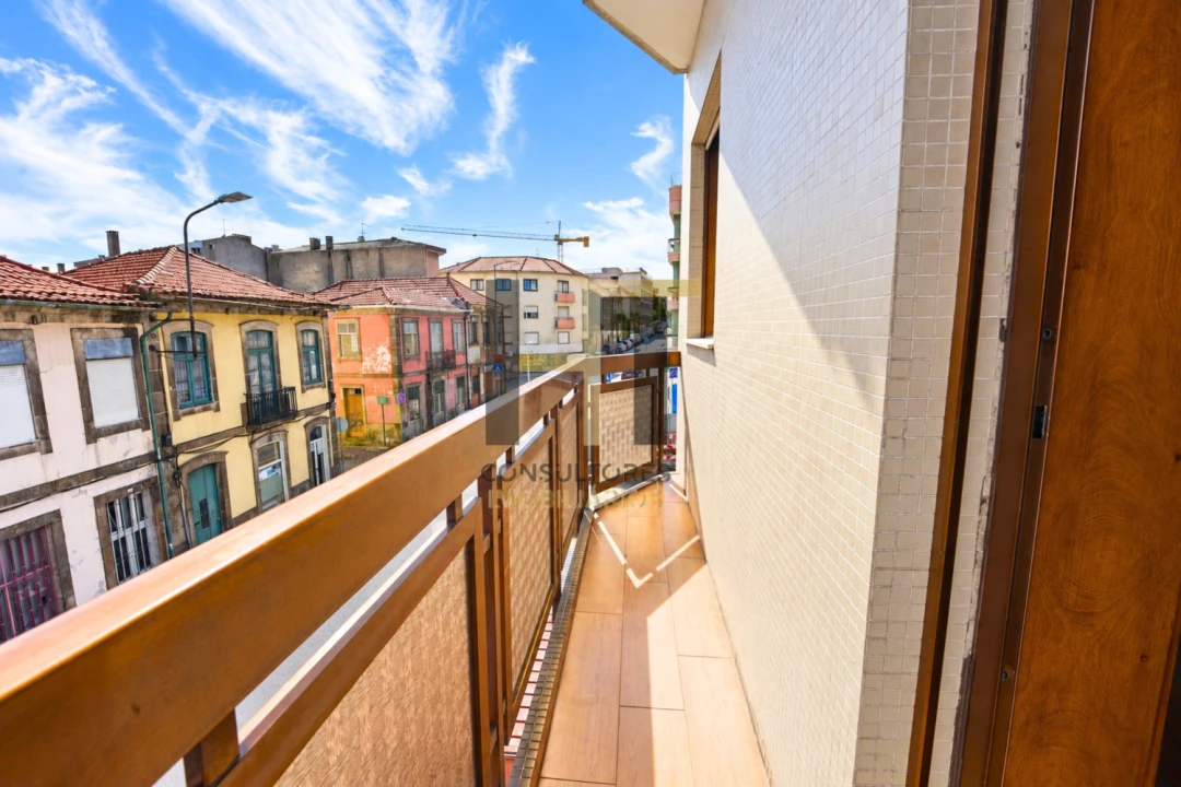 Apartamento T1 para Venda em Campanhã Foto 20