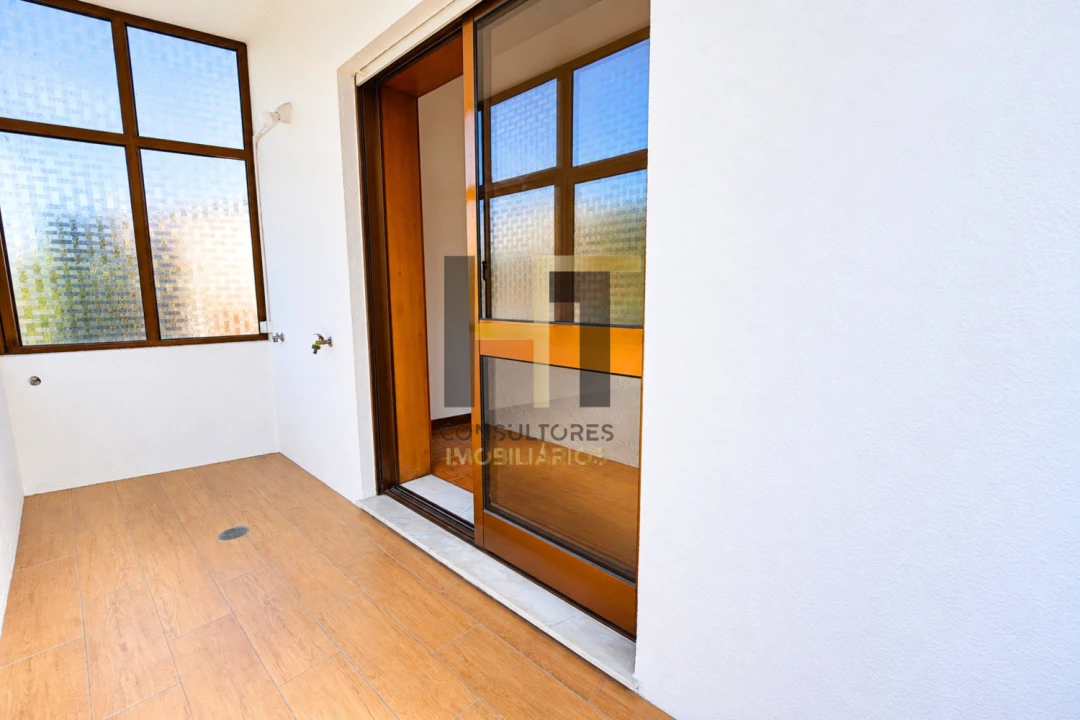 Apartamento T1 para Venda em Campanhã Foto 13