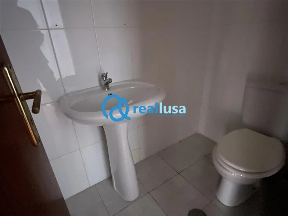 Apartamento T2 para Venda em Matosinhos e Leça da Palmeira Foto 8