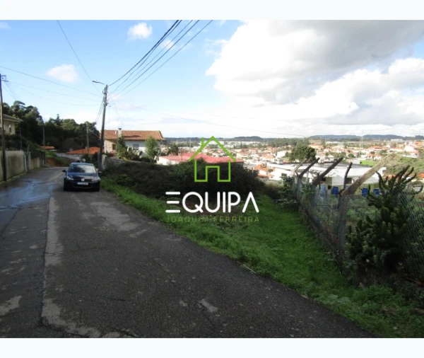 Terreno para Venda em Nogueira da Regedoura Foto 2