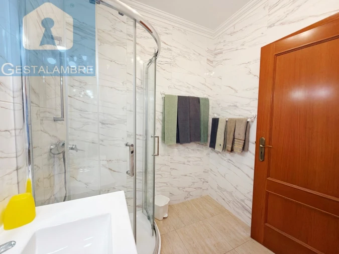 Apartamento T1 para Venda em Albufeira e Olhos de Água Foto 13