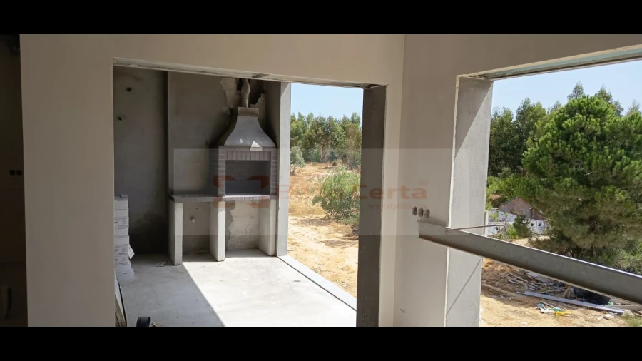 Apartamento T5 para Venda em Corroios