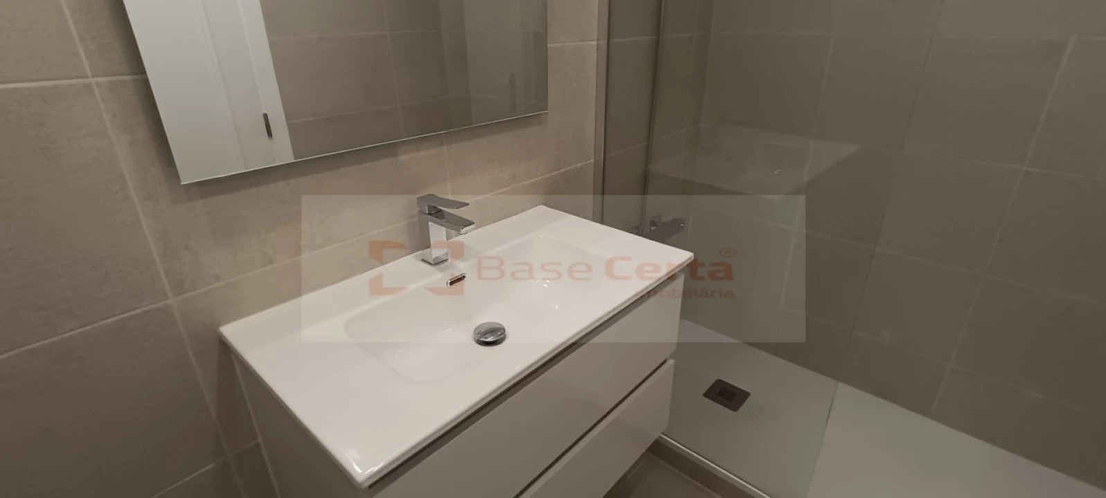 Apartamento T3 para Venda em Laranjeiro e Feijó Foto 7