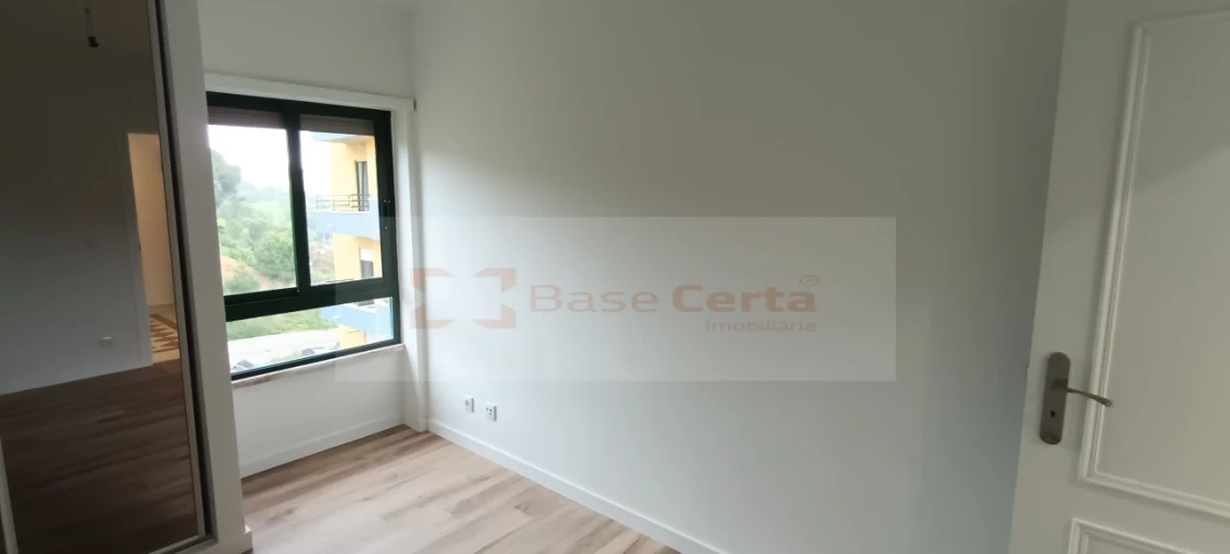 Apartamento T3 para Venda em Laranjeiro e Feijó Foto 12