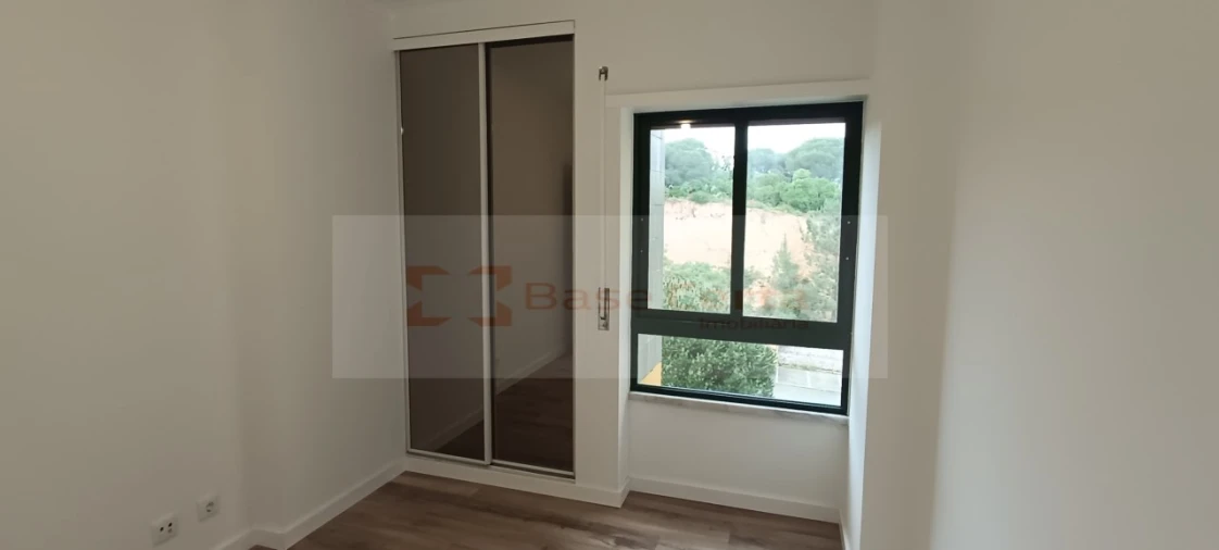 Apartamento T3 para Venda em Laranjeiro e Feijó Foto 14