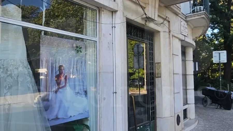 Loja para Venda em Alvalade