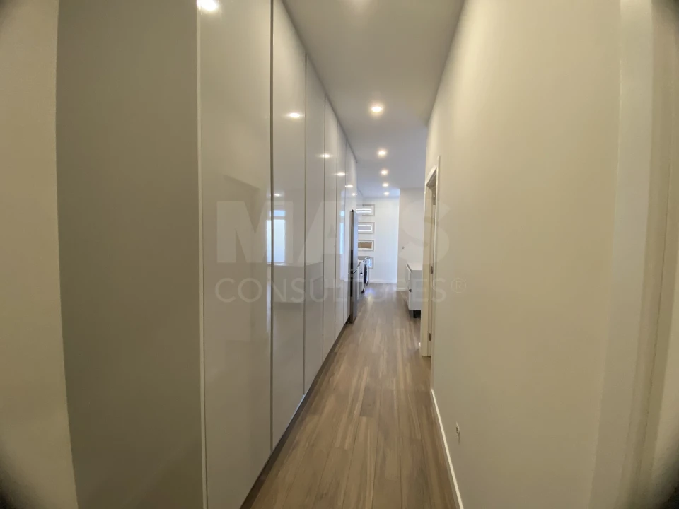 Apartamento T1 para Venda em Rio de Mouro Foto 12