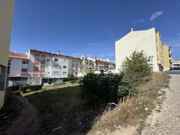 Terreno para Venda em Encosta do Sol