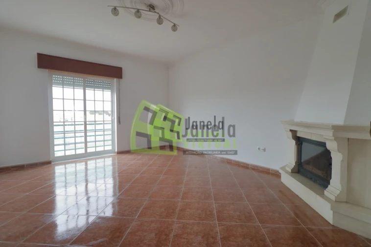 Apartamento T2 para Venda em Quinta do Conde Foto 5