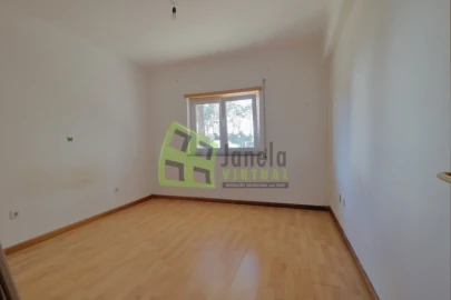 Apartamento T1 para Venda em Quinta do Conde
