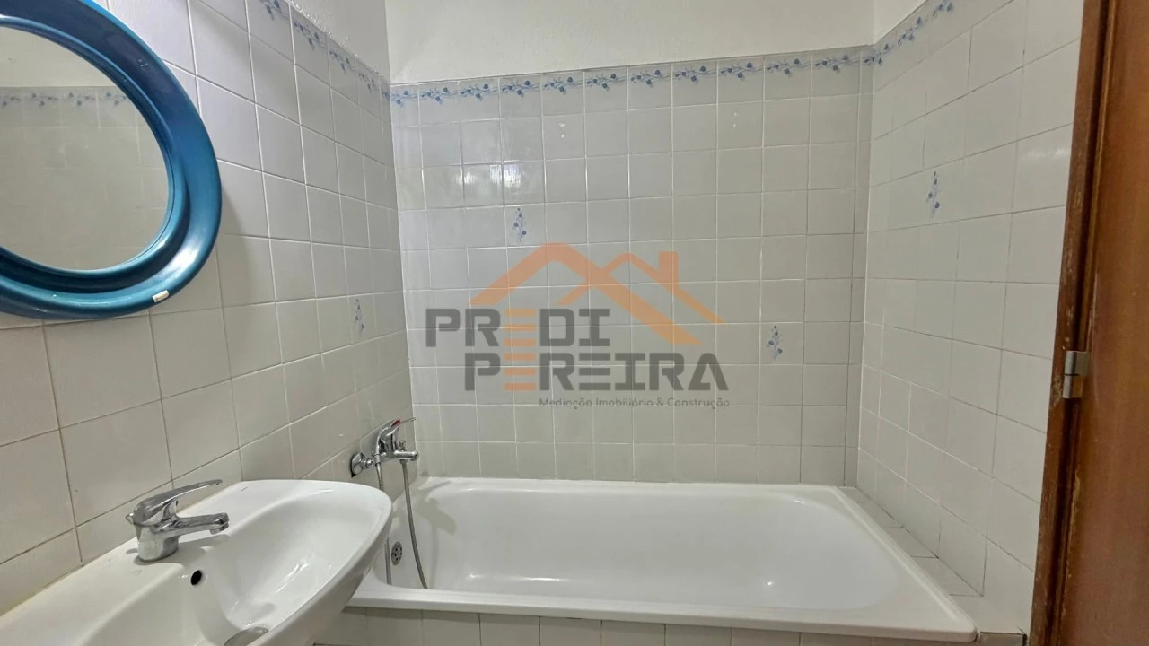 Apartamento T2 para Venda em Cascais e Estoril Foto 9