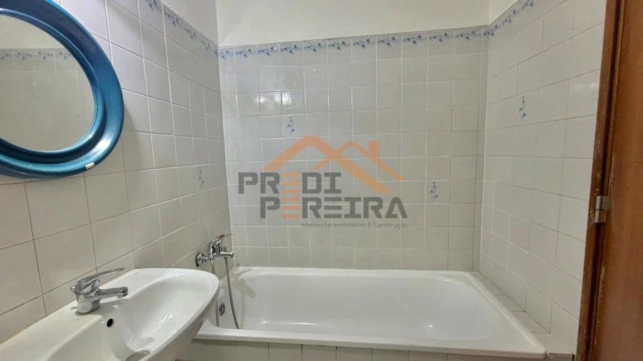 Apartamento T2 para Venda em Cascais e Estoril Foto 9