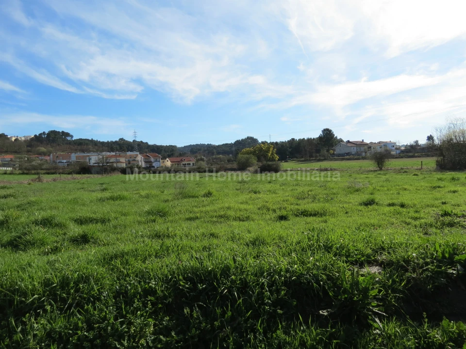 Terreno para Venda em Seia, São Romão e Lapa dos Dinheiros Foto 2