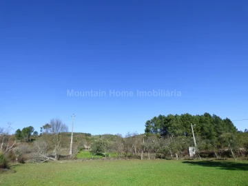 Terreno para Venda em Abrunhosa-A-Velha
