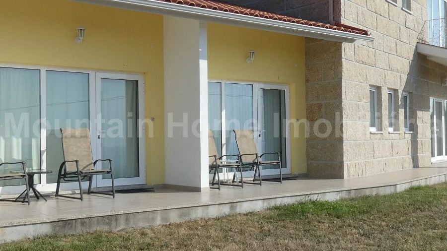 Moradia T3 para Venda em Linhares