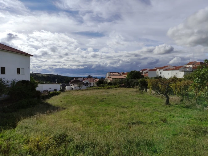Terreno para Venda em Figueiró da Serra e Freixo da Serra Foto 2