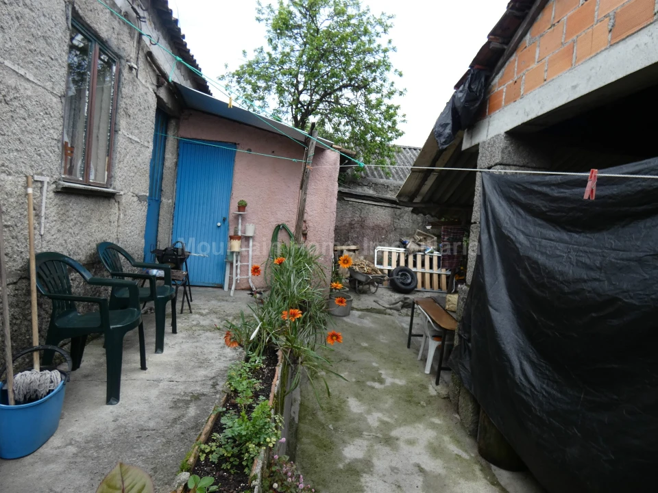 Moradia T3 para Venda em Seixo da Beira Foto 5