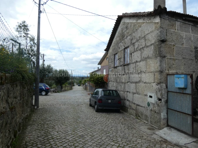 Moradia T3 para Venda em Seixo da Beira Foto 6
