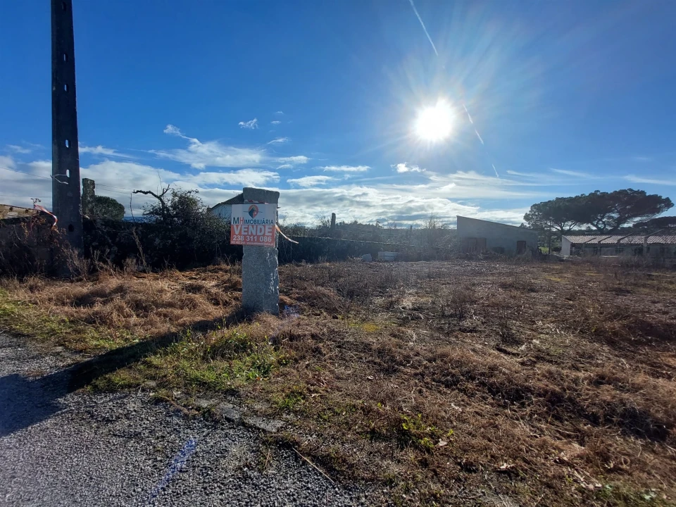 Terreno para Venda em Tourais e Lajes Foto 1