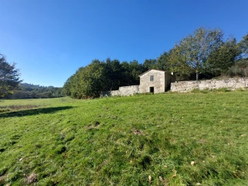 Quinta T0 para Venda em Santiago