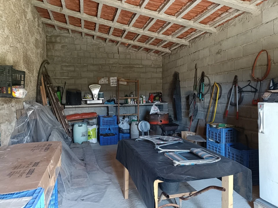 Quinta T0 para Venda em Santa Marinha e São Martinho Foto 4