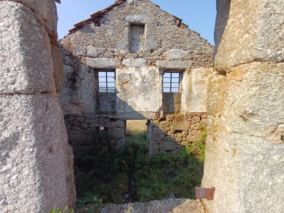 Quinta T0 para Venda em Linhares Foto 8