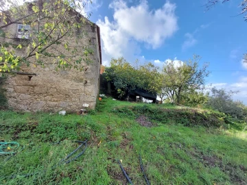 Quinta T2 para Venda em Seia, São Romão e Lapa dos Dinheiros