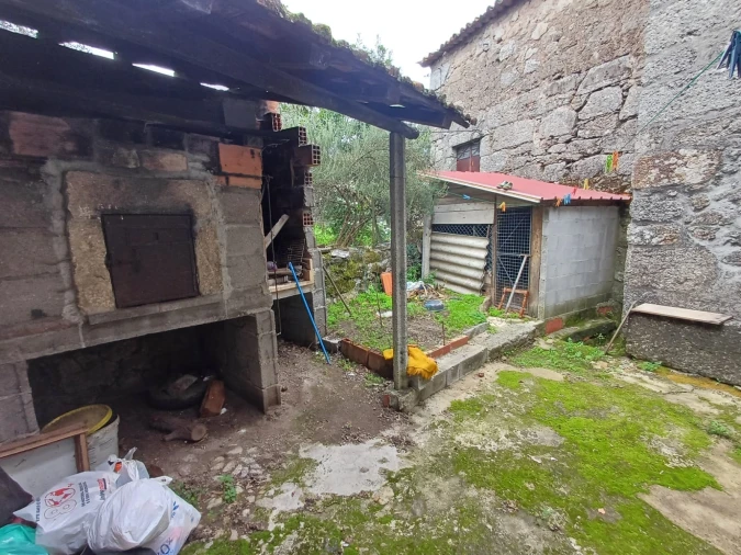 Moradia T3 para Venda em Figueiró da Serra e Freixo da Serra Foto 12