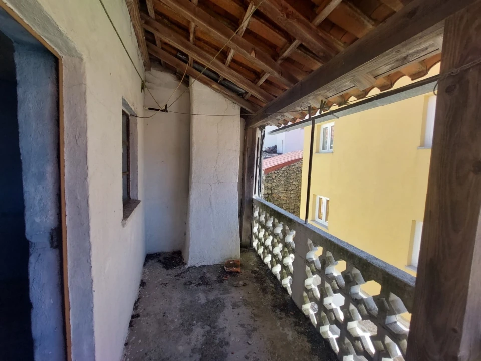 Moradia T2 para Venda em Sabugueiro Foto 4