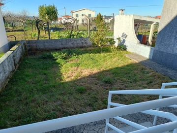 Moradia T4 para Venda em Seia, São Romão e Lapa dos Dinheiros