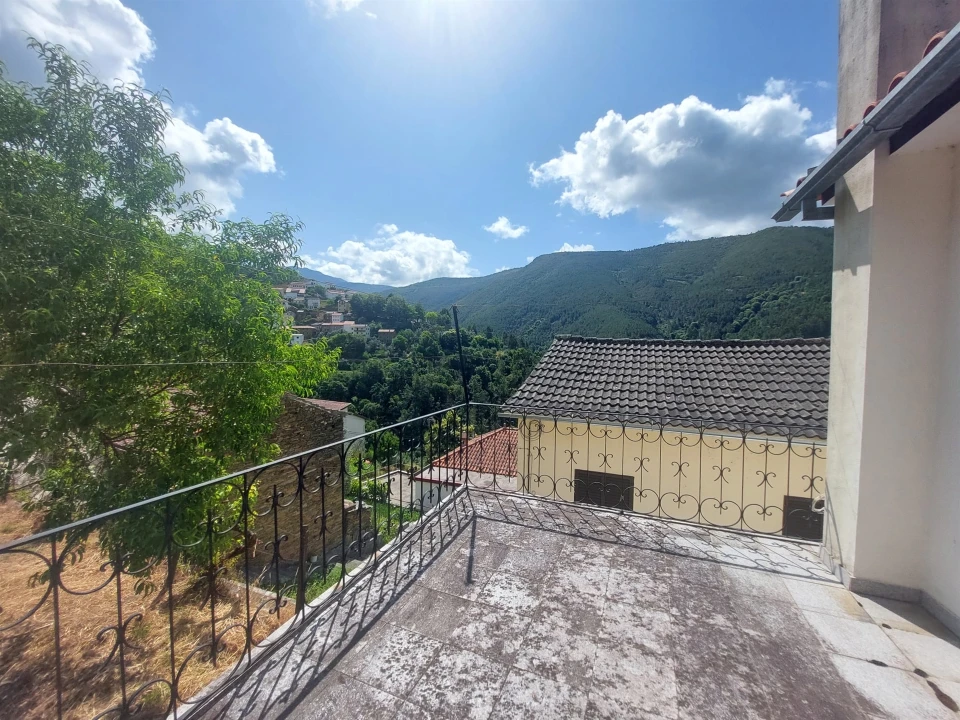 Moradia T2 para Venda em Vide e Cabeça Foto 8