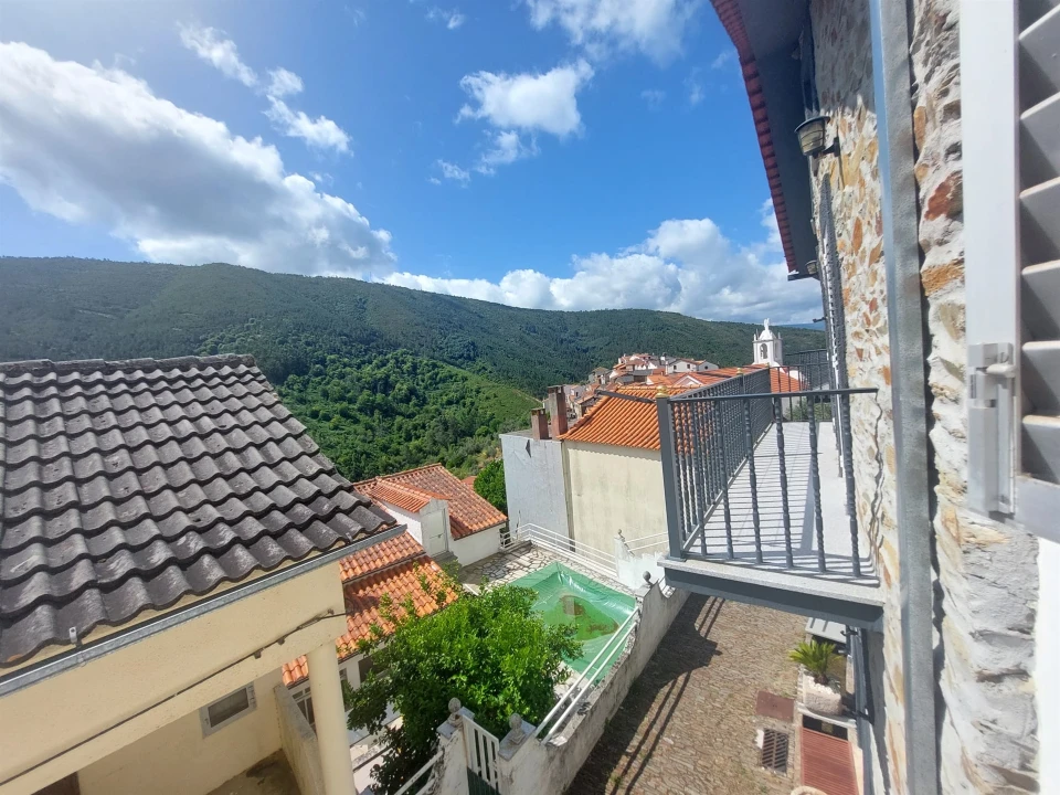 Moradia T2 para Venda em Vide e Cabeça Foto 5