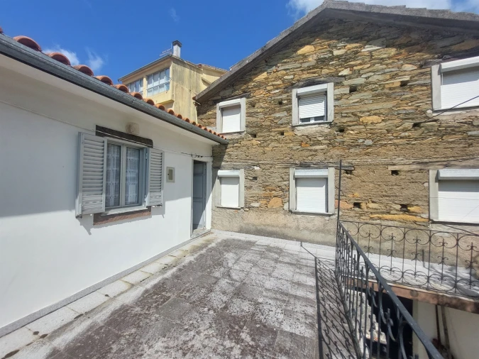 Moradia T2 para Venda em Vide e Cabeça Foto 9
