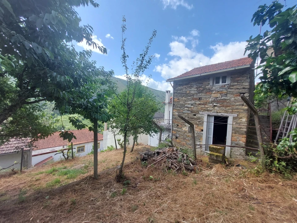 Moradia T2 para Venda em Vide e Cabeça Foto 14