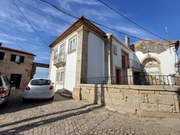 Moradia T4 para Venda em São Pedro e Santa Maria e Vila Boa do Mondego