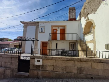 Moradia T4 para Venda em São Pedro e Santa Maria e Vila Boa do Mondego
