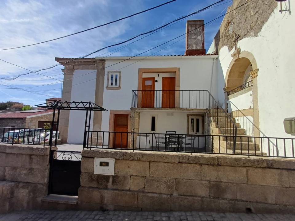 Moradia T4 para Venda em São Pedro e Santa Maria e Vila Boa do Mondego Foto 2