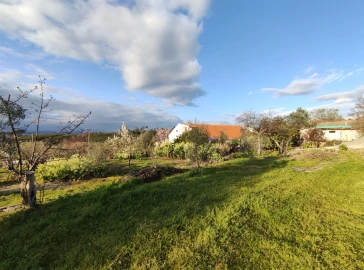 Moradia T3 para Venda em Figueiró da Serra e Freixo da Serra