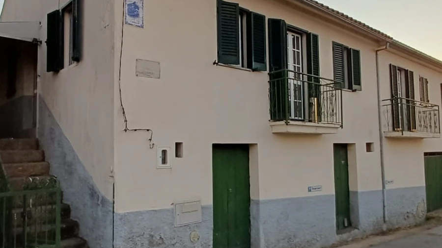 Moradia T3 para Venda em Figueiró da Serra e Freixo da Serra
