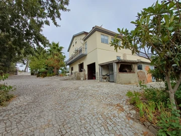 Quinta T5 para Venda em Figueiró da Serra e Freixo da Serra
